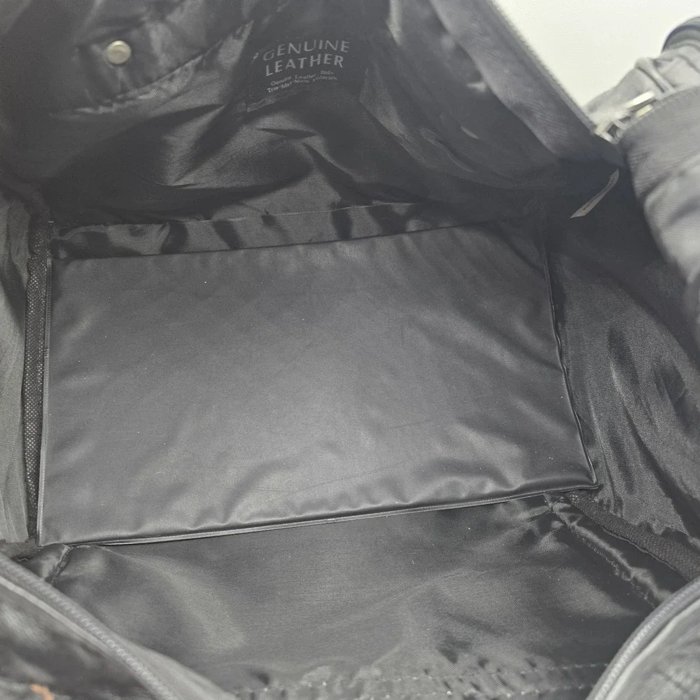 Bon Jovi Black Leather Duffel Bag‎ Carry-On Travel Overnight Heart & Dagger Logo